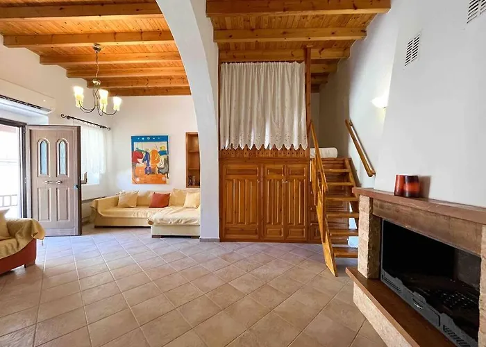 Kostas Case de vacanță